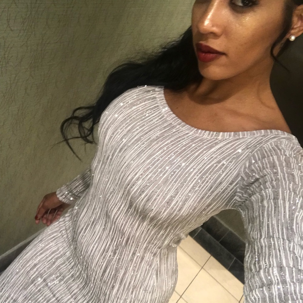 Custom Midi Dress - Picture 3 of 3